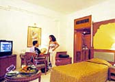 Well Appointed Room At Hotel Man Singh, Jaipur