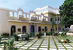 Ravla Khempur, Khempur