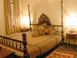 Standard Room :: Royal Retreat, Udaipur